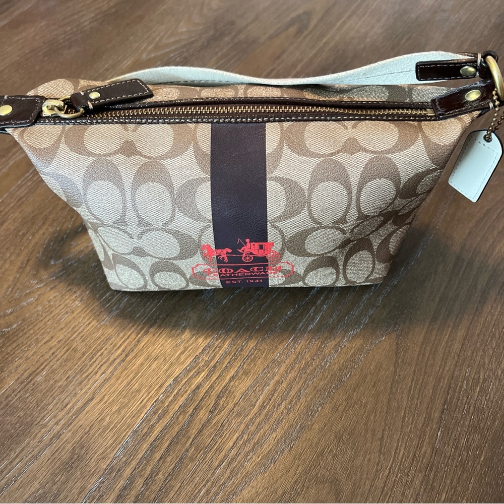 RARE!  Vintage Coach Signature Canvas bag.  Classic.  Stylish.
